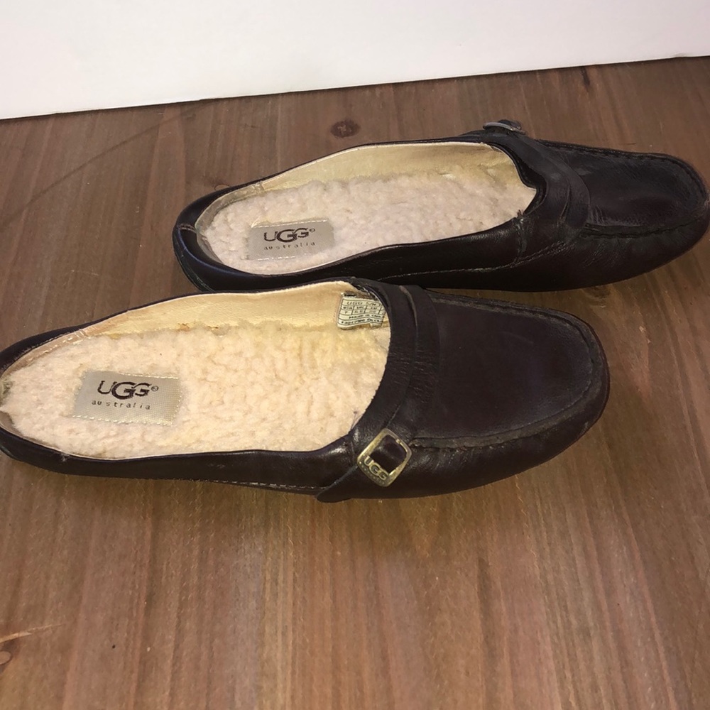 Uggs - Picture 2 of 5